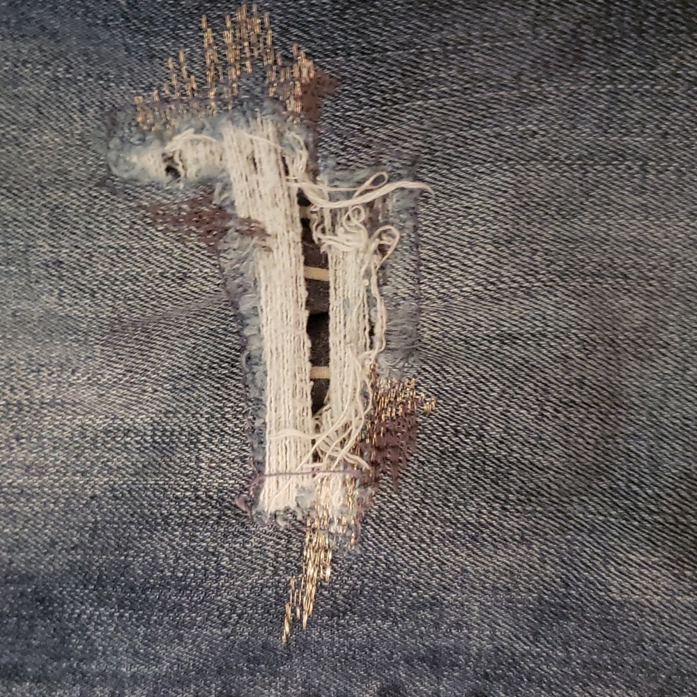 White House Black Market jeans   in a size 00. - Picture 3 of 4
